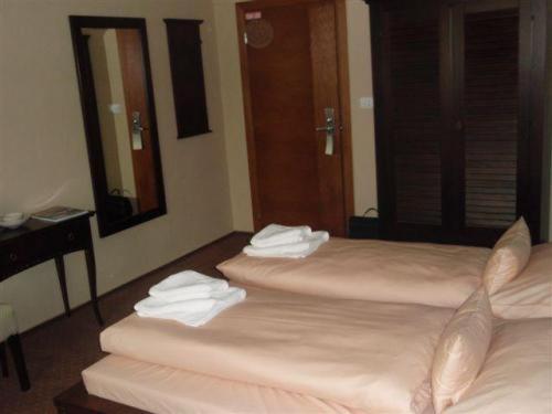 Hotel Galileo Ζιλίνα Εξωτερικό φωτογραφία